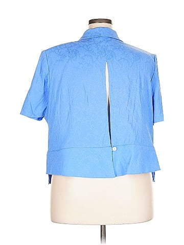 K Woman Short Sleeve Blouse (view 2)