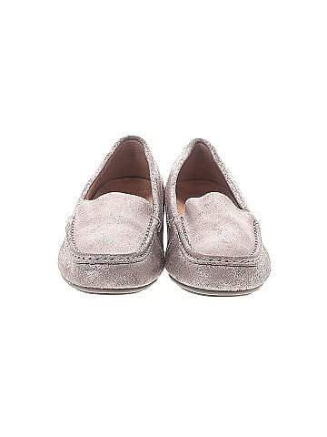 Vionic Flats (view 2)