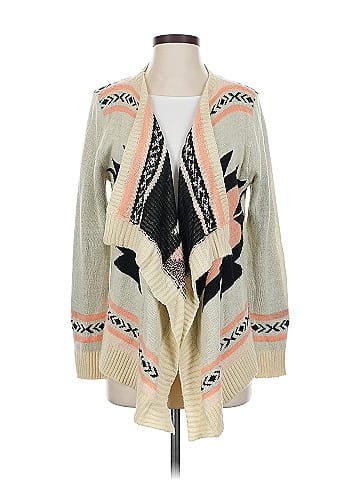 Ekklesia Cardigan (view 1)