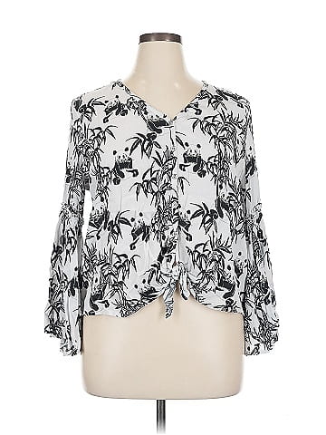 Karen Kane 3/4 Sleeve Blouse (view 1)