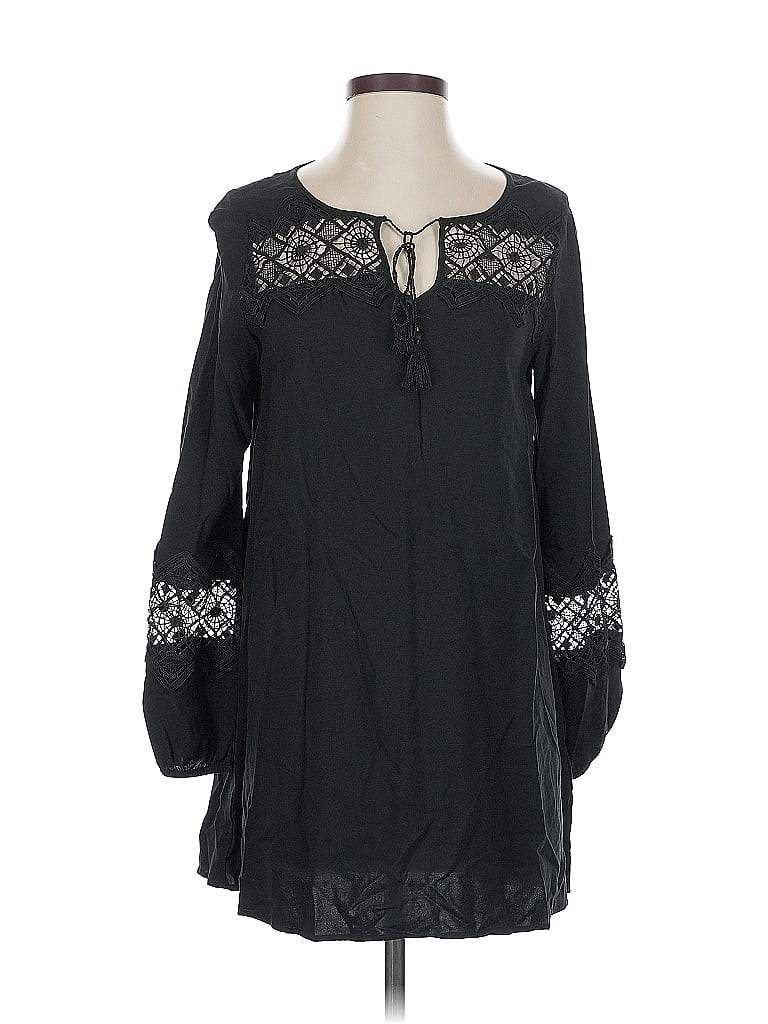 Pre-owned Express Long Sleeve Blouse In Black