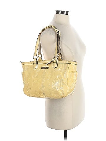 Coach Factory Shoulder Bag (view 2)