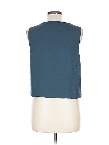 Babaton Sleeveless T-Shirt (view 2)