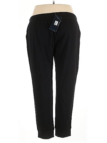 CHARLES RIVER APPAREL Casual Pants (view 2)