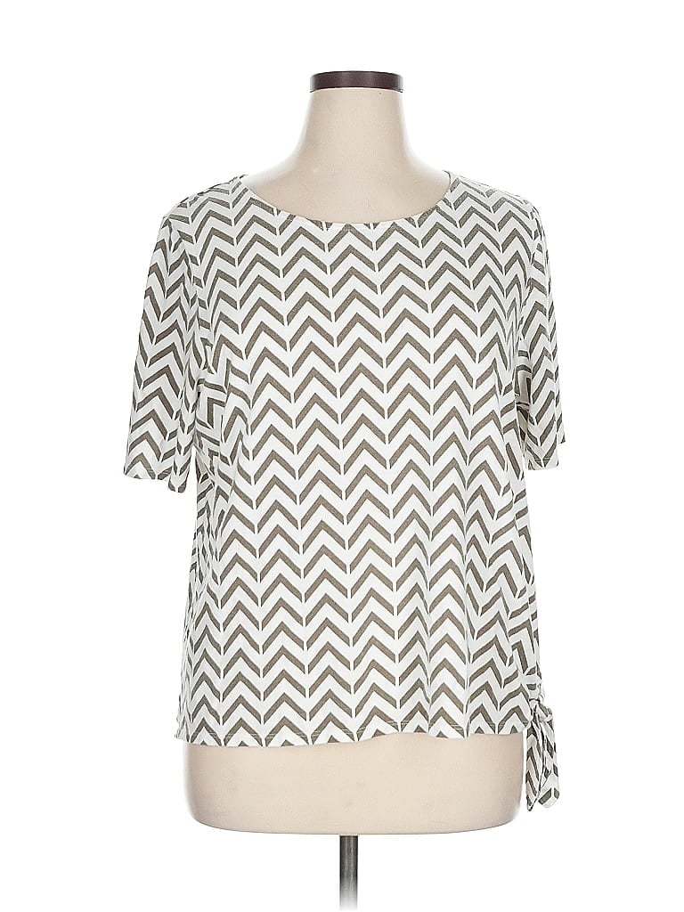 Pre-owned Chico's Short Sleeve T-shirt In White