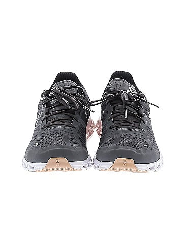 On Cloud Sneakers (view 2)