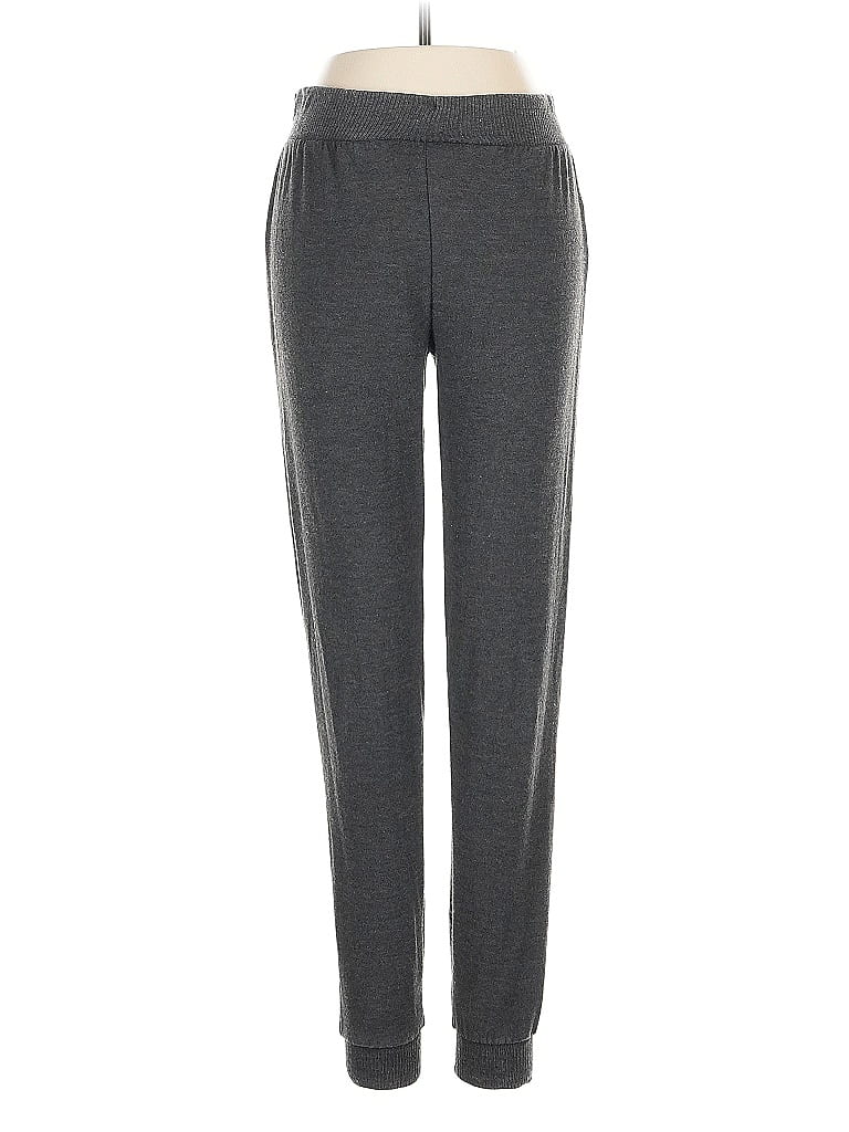 Click to view more detailed imagery on our partner's website Pre-owned Chaser Active Pants In Gray