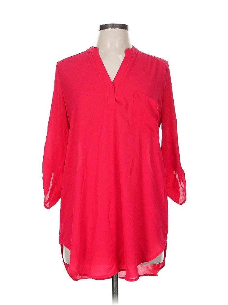 Click to view more detailed imagery on our partner's website Pre-owned All In Favor 3/4 Sleeve Blouse In Red