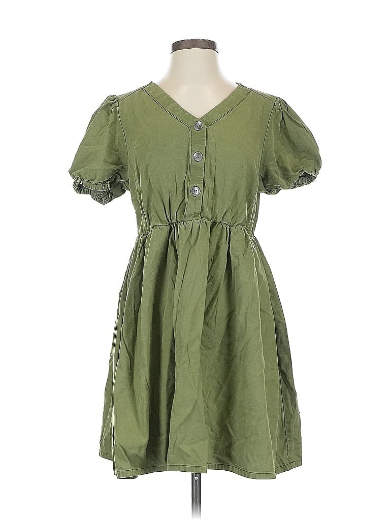 Pre-owned Time And Tru Casual Dress In Green