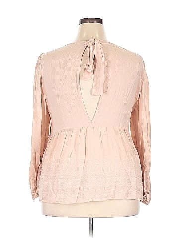 American Eagle Outfitters Long Sleeve Blouse (view 2)