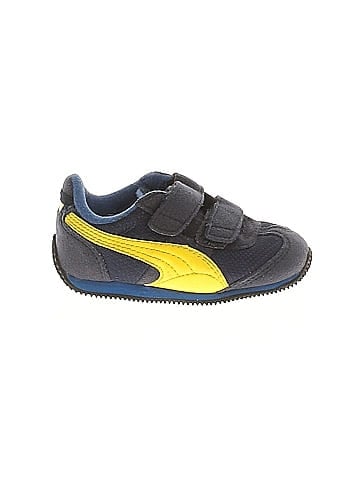Puma Sneakers (view 1)