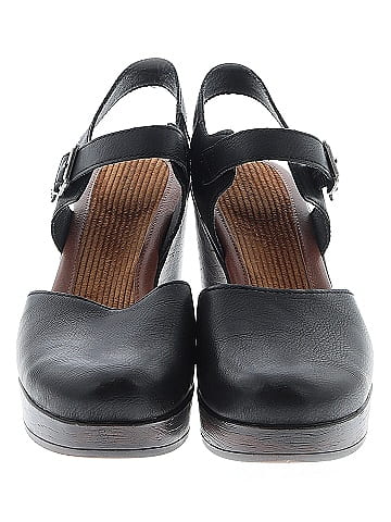 BOC Heels (view 2)