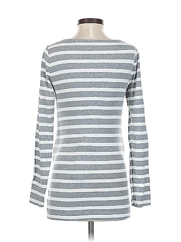 Gap - Maternity Long Sleeve T-Shirt (view 2)