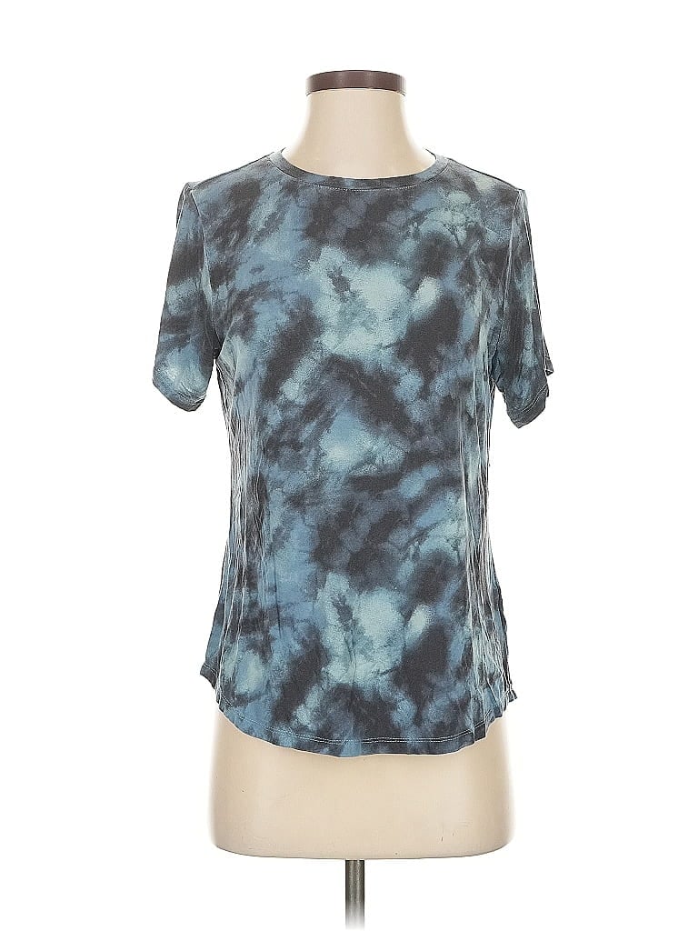 Pre-owned Old Navy Active T-shirt In Blue