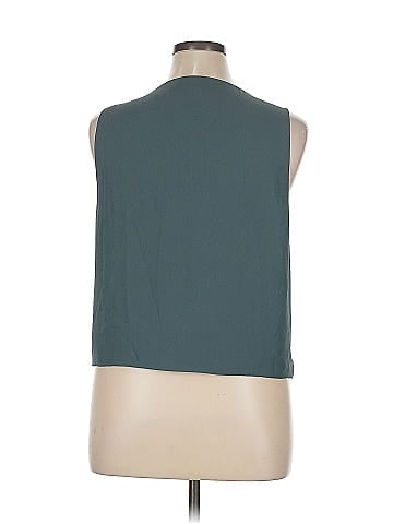 Babaton Sleeveless Blouse (view 2)