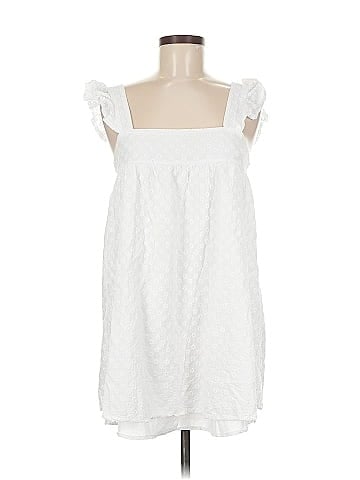 BB Dakota by Steve Madden Sleeveless Top (view 1)