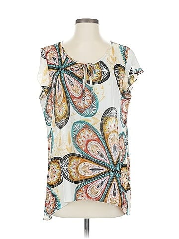 Melissa Paige Sleeveless Blouse (view 1)