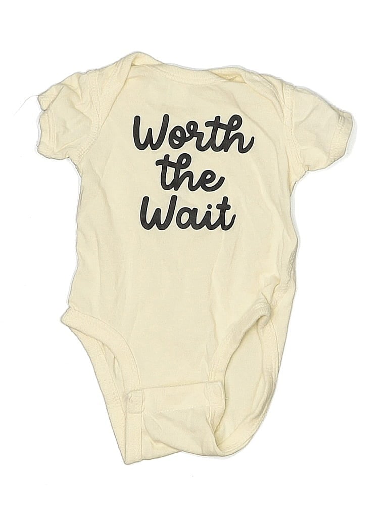 Click to view more detailed imagery on our partner's website Pre-owned Rabbit Skins Babies' Short Sleeve Onesie In White