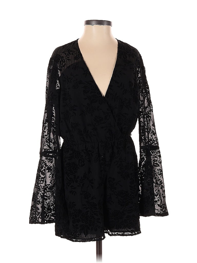 Pre-owned Bcbgeneration Romper In Black