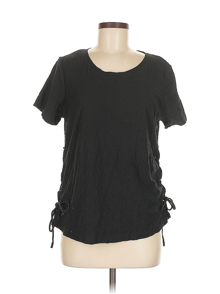 Pre-owned Vince Camuto Short Sleeve T-shirt In Black