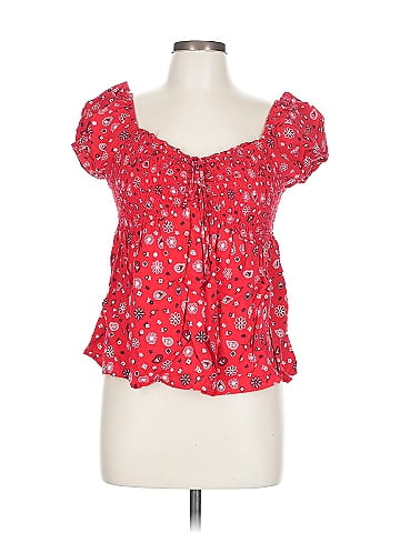 No Boundaries Short Sleeve Blouse (view 1)