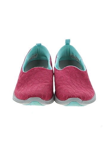 Vionic Flats (view 2)