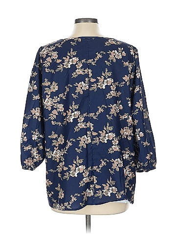 BLOOMCHIC 3/4 Sleeve Blouse (view 2)