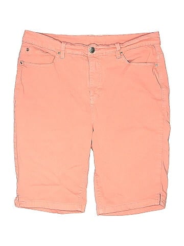 Curve Appeal Shorts (view 1)