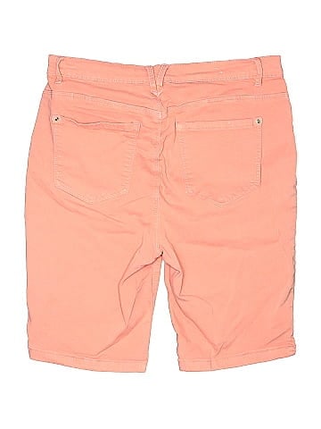 Curve Appeal Shorts (view 2)