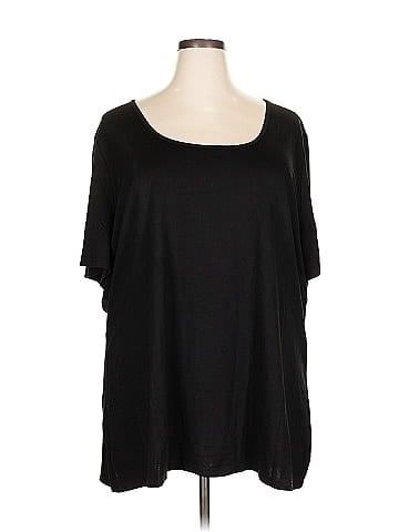 BLOOMCHIC Short Sleeve Top (view 1)