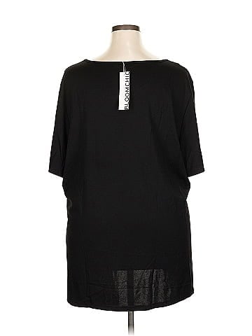 BLOOMCHIC Short Sleeve Top (view 2)