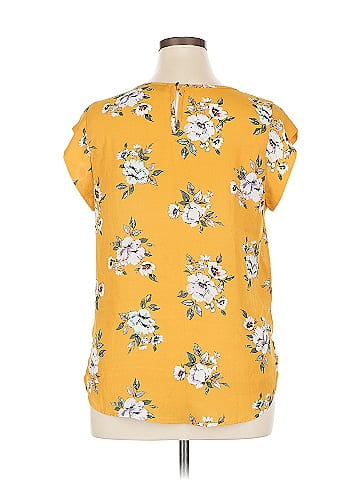 Alice Blue Short Sleeve Blouse (view 2)