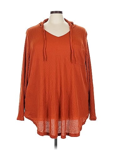 BLOOMCHIC Poncho (view 1)