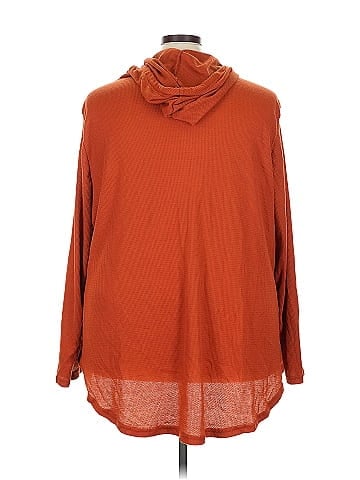 BLOOMCHIC Poncho (view 2)