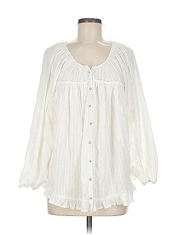 American Eagle Outfitters 3/4 Sleeve Blouse (view 1)