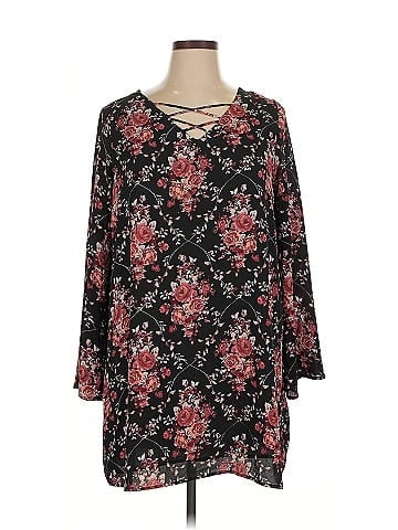 Xhilaration Casual Dress (view 1)