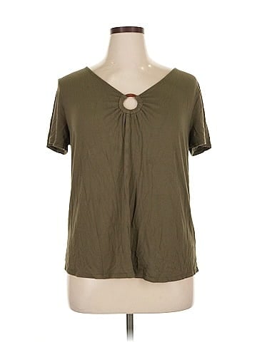 24/7 Maurices Short Sleeve Top (view 1)