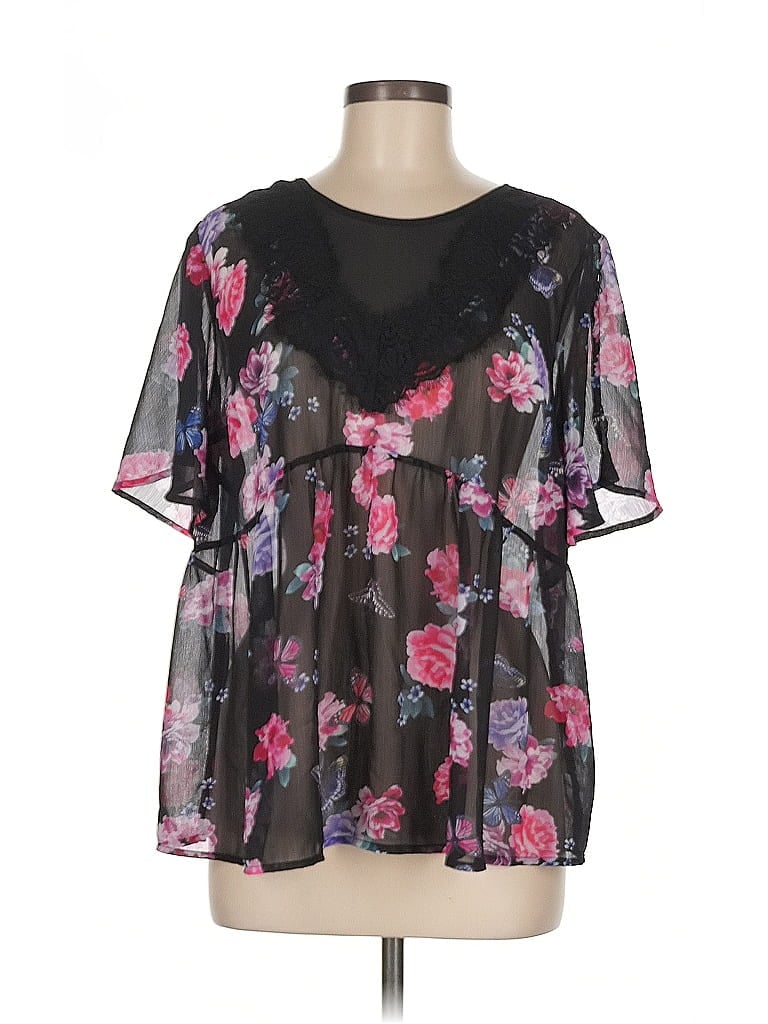 Pre-owned Torrid Short Sleeve Blouse In Black