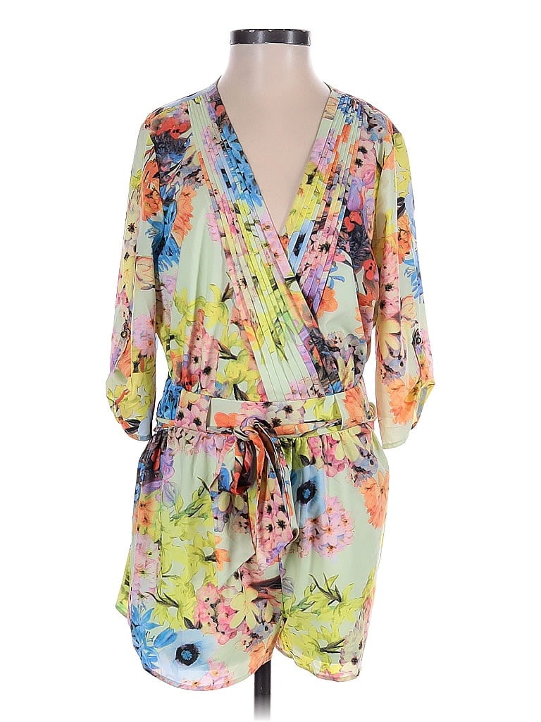 Pre-owned Gianni Bini Romper In Yellow