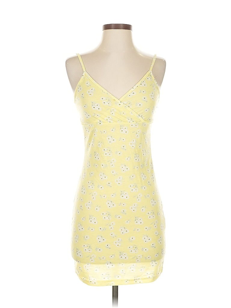 Pre-owned Shein Casual Dress In Yellow