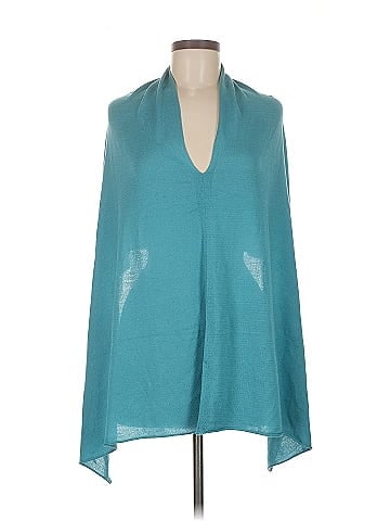 Kerisma Poncho (view 1)