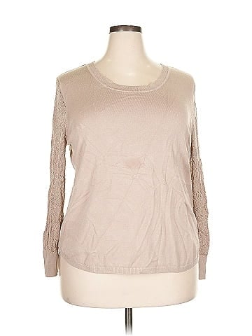 Lety & Me Pullover Sweater (view 1)
