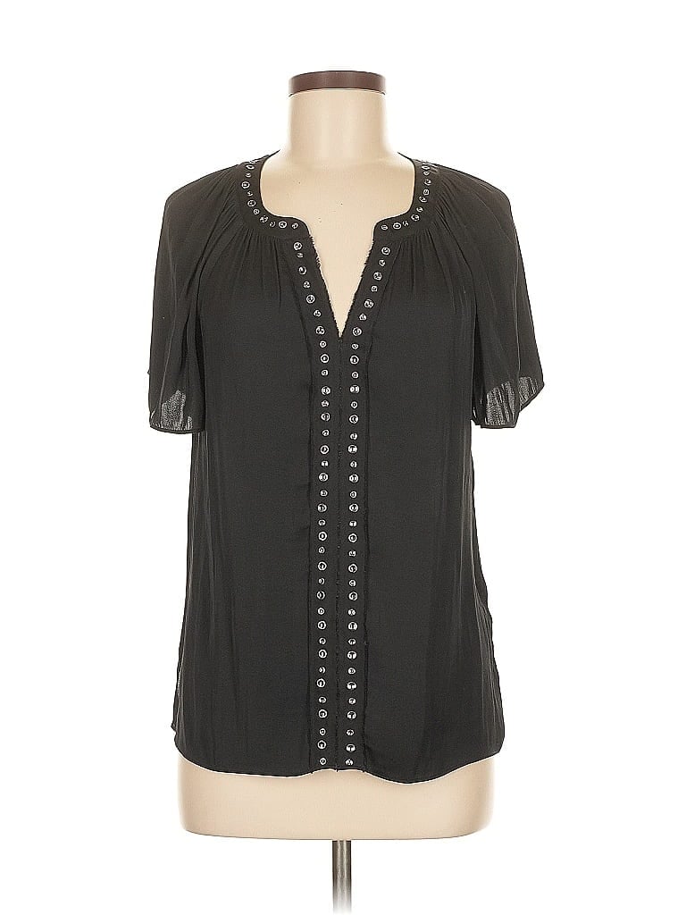 Click to view more detailed imagery on our partner's website Pre-owned Vince Camuto Short Sleeve Blouse In Black