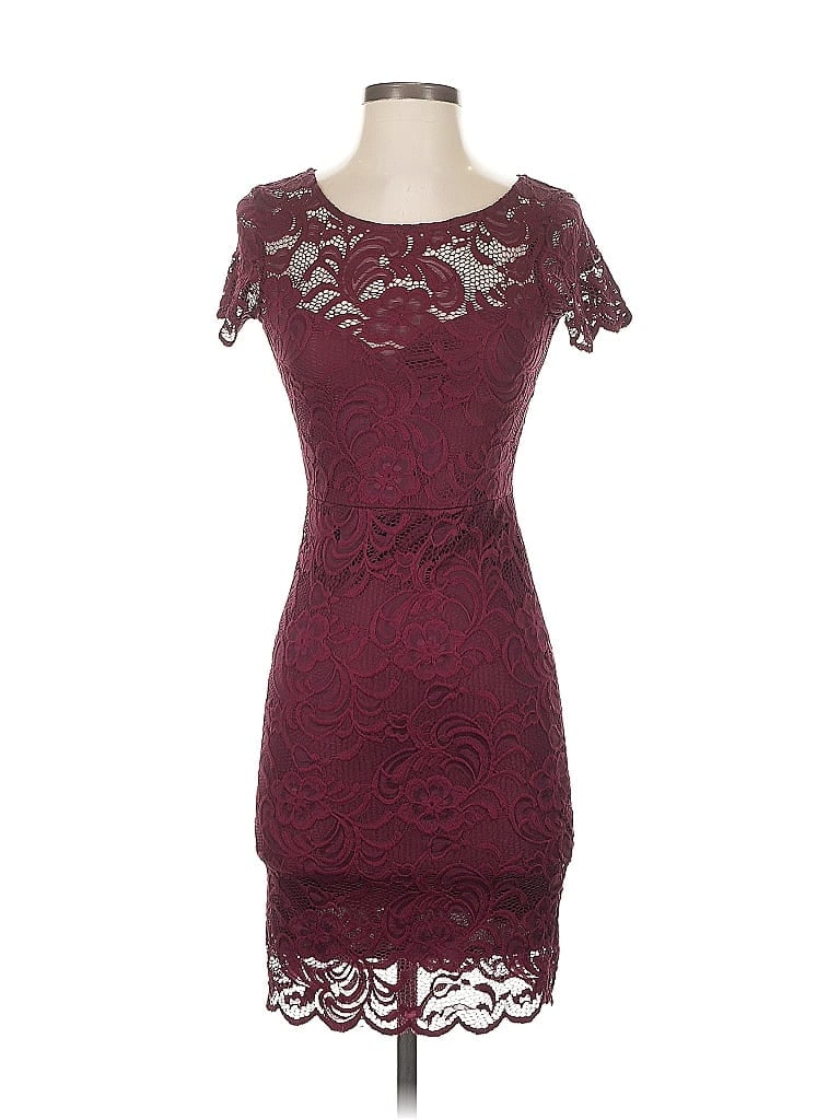 Pre-owned Ambiance Cocktail Dress In Burgundy