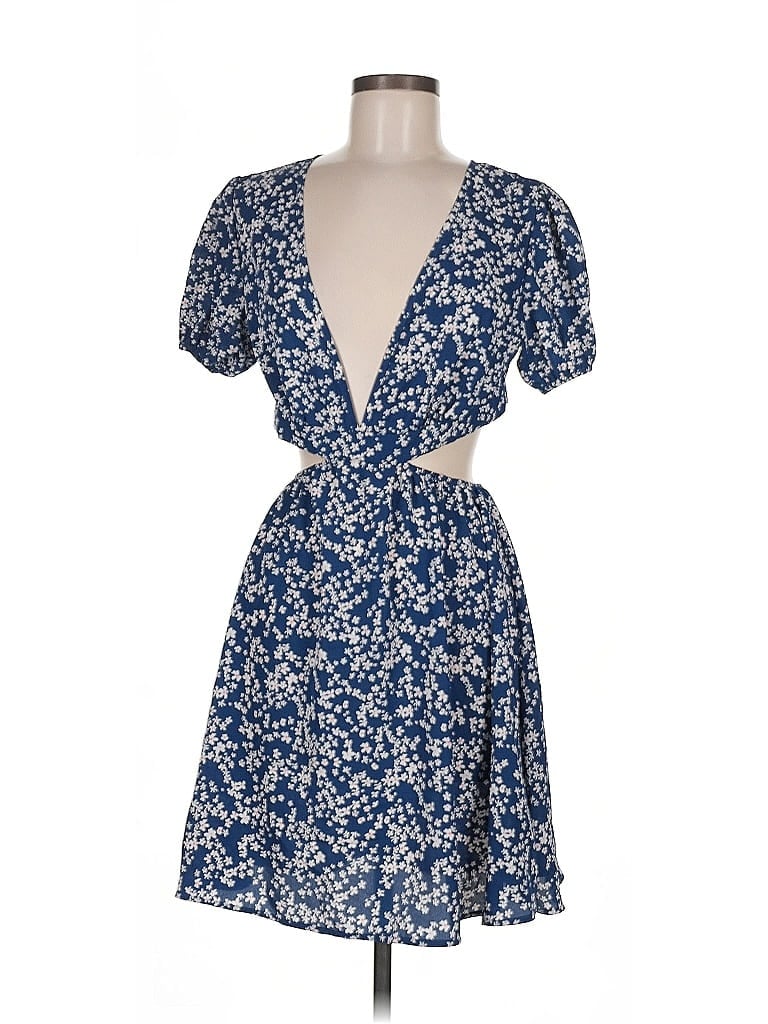 Pre-owned Shein Casual Dress In Blue