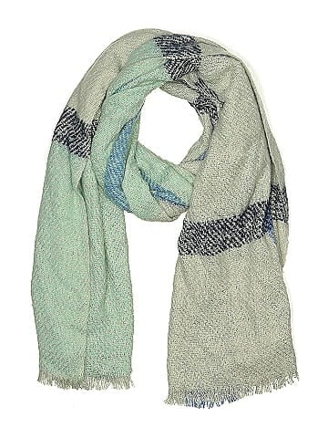 Isa & Stef Scarf (view 1)