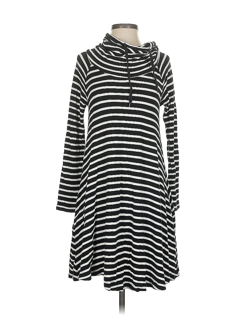 Pre-owned Lou & Grey Casual Dress In Black