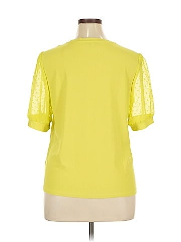 CeCe Short Sleeve Top (view 2)