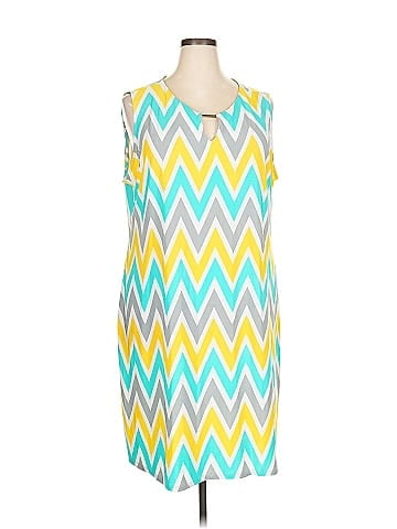 Tacera Casual Dress (view 1)