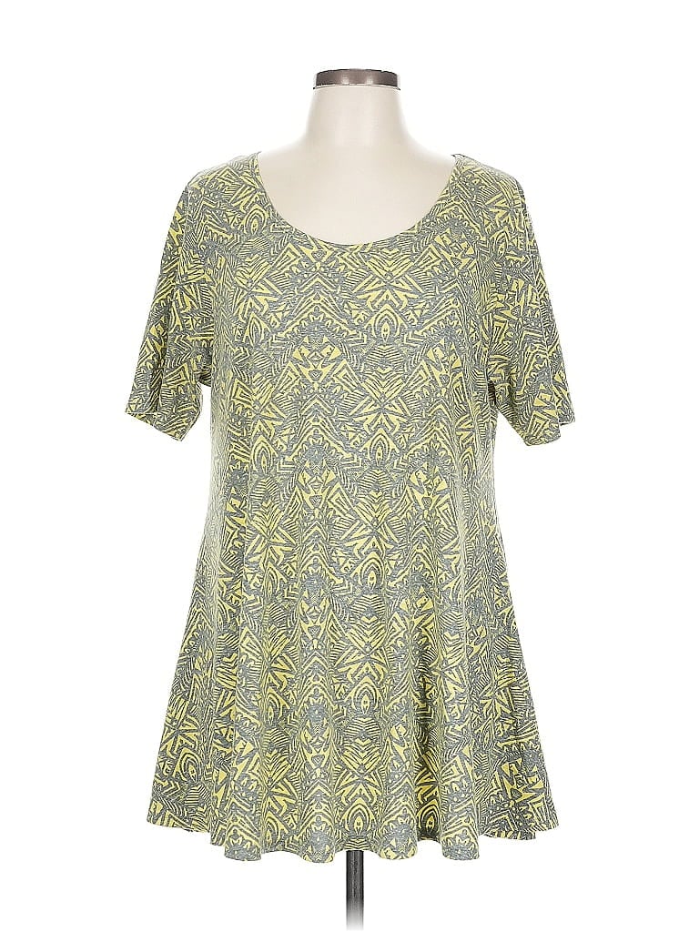Pre-owned Lularoe Casual Dress In Green